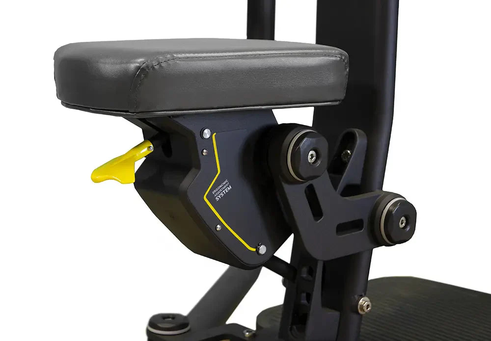 BH Fitness Pec Fly & Rear Delt Movemia M420