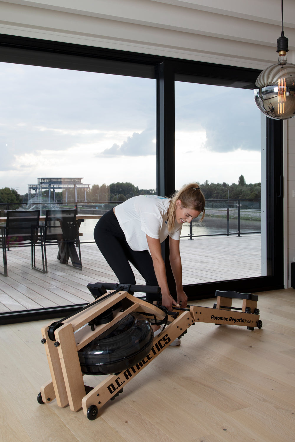 DC Athletics Potomac Regatta roeimachine