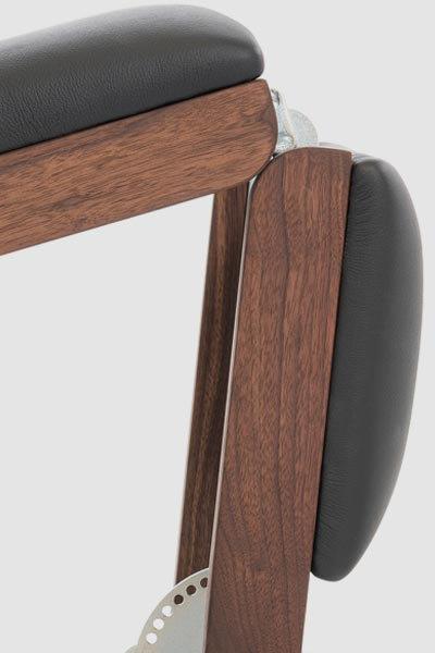 NoHrD TriaTrainer - Walnoot (zwart kunstleer)