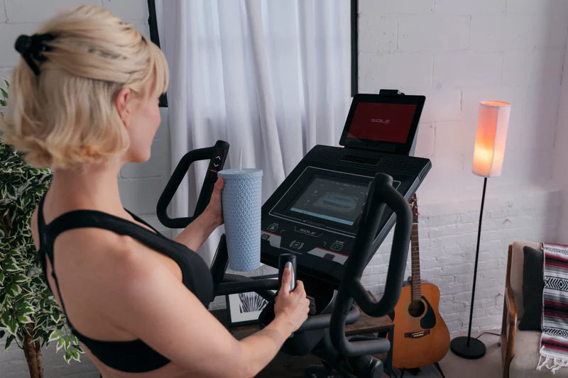 Vélo elliptique Sole Fitness E35