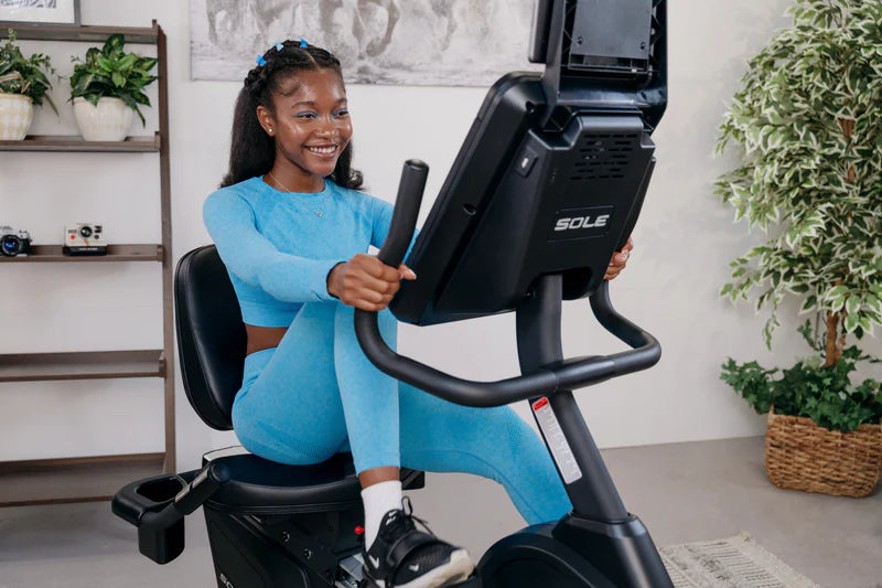Vélo couché Sole Fitness R92