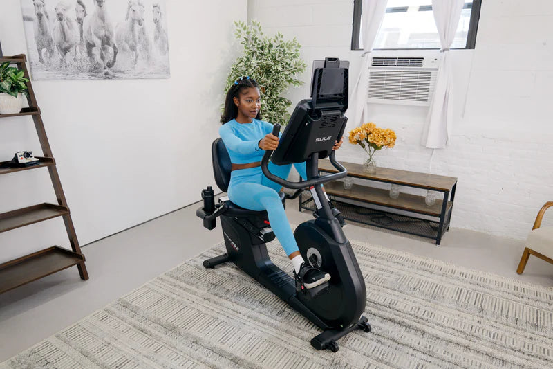 Vélo couché Sole Fitness R92