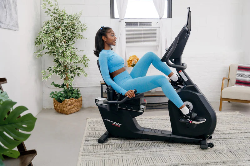 Vélo couché Sole Fitness R92