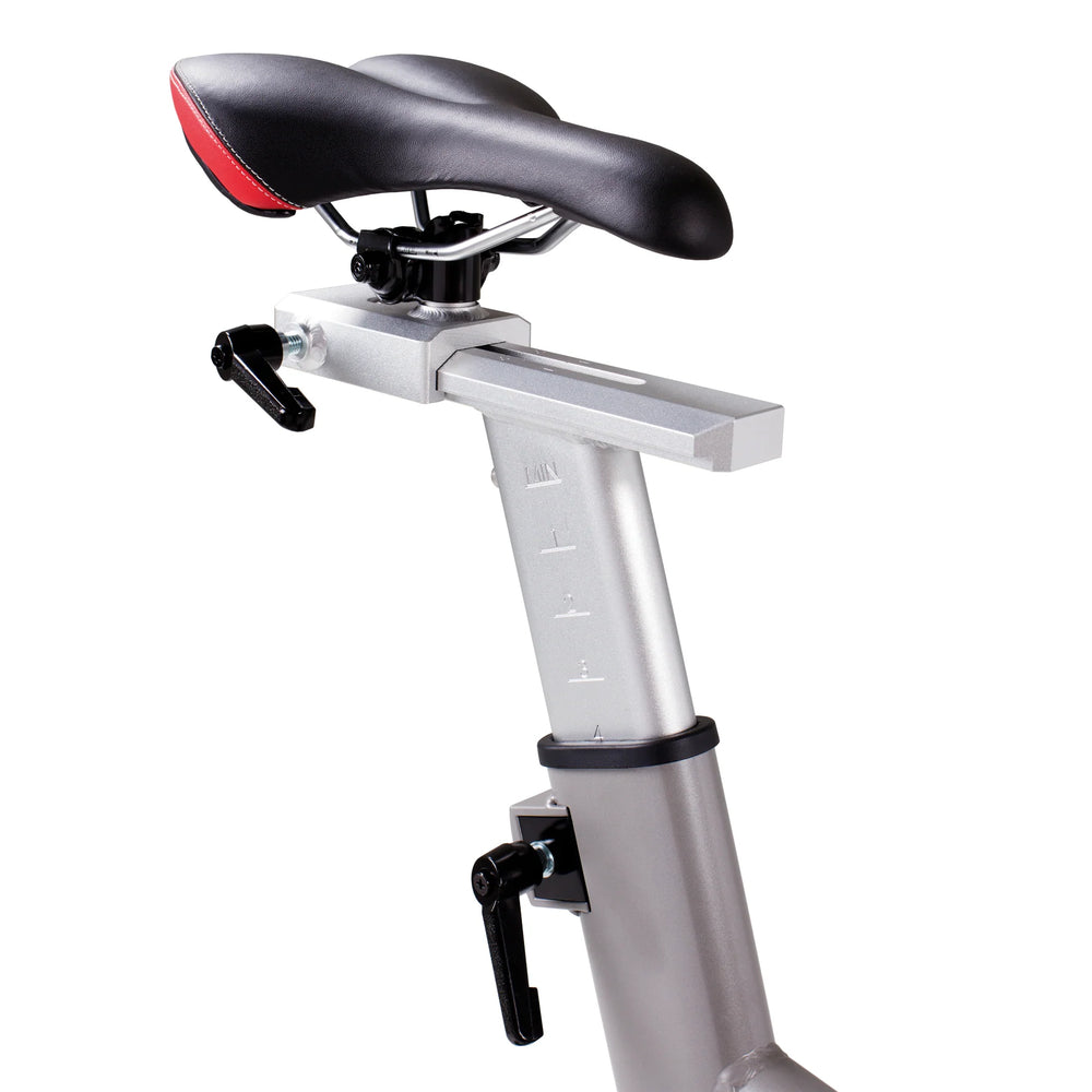 Vélo d'intérieur Spirit Fitness CB900