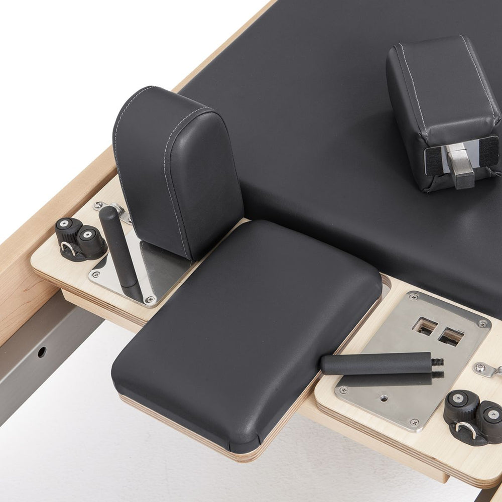 Elina Pilates Elite Reformer Black