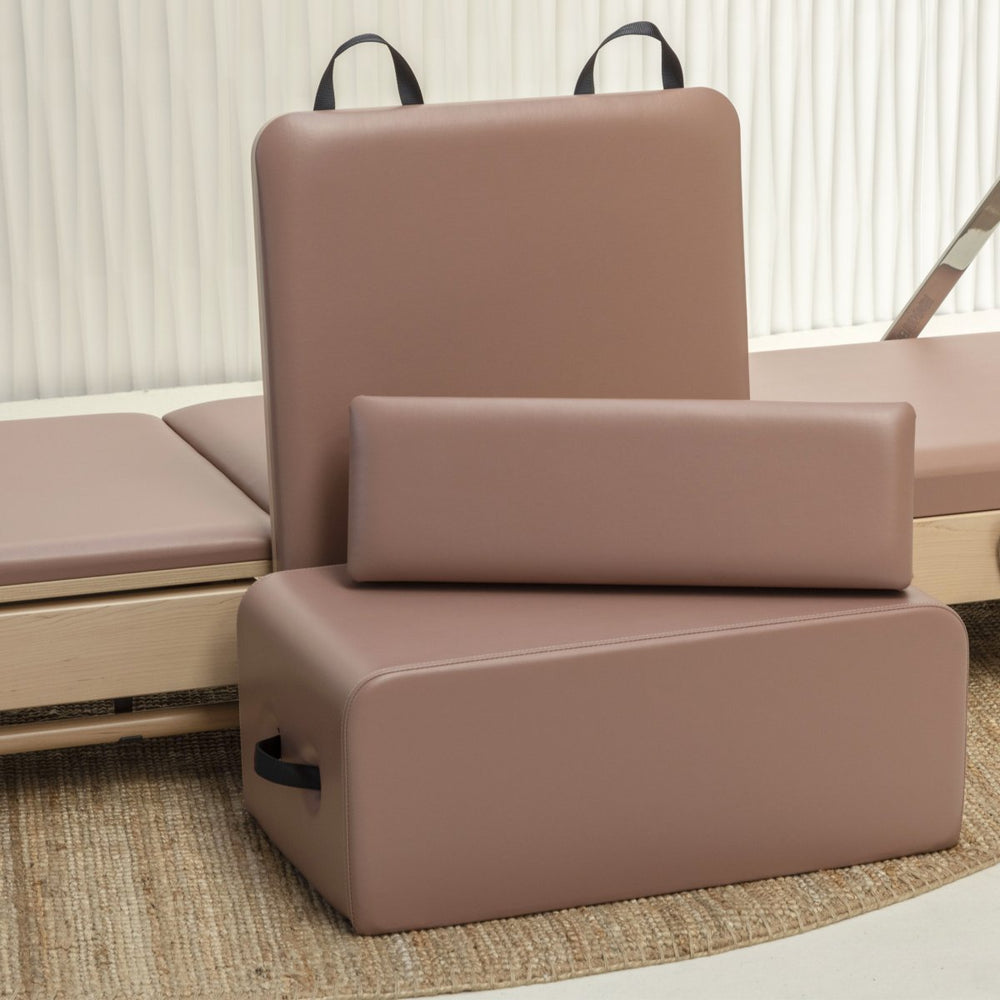 Elina Pilates Lignum Reformer Aged Rose