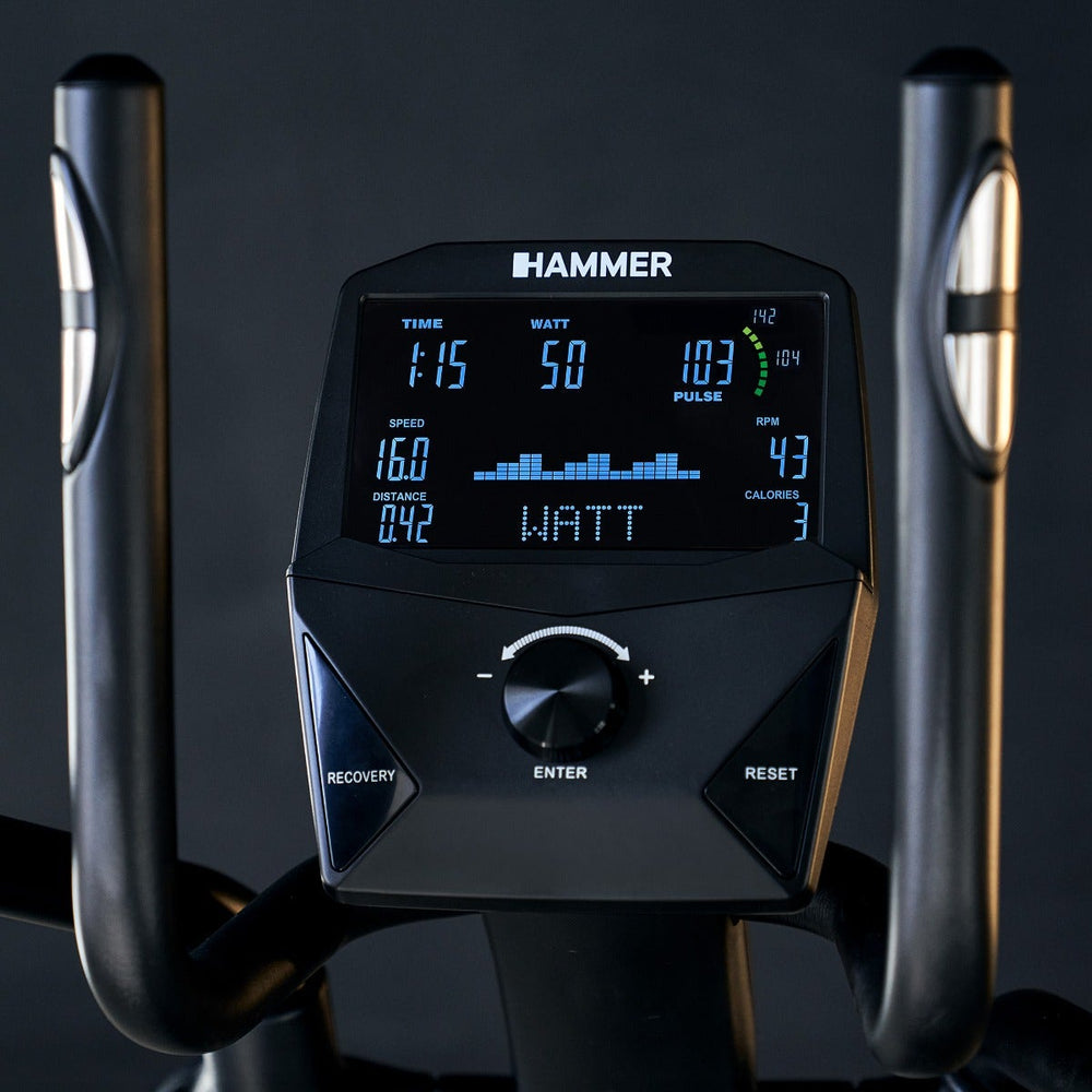 LCD-display en bediening van de Hammer Loxon XTR ’26